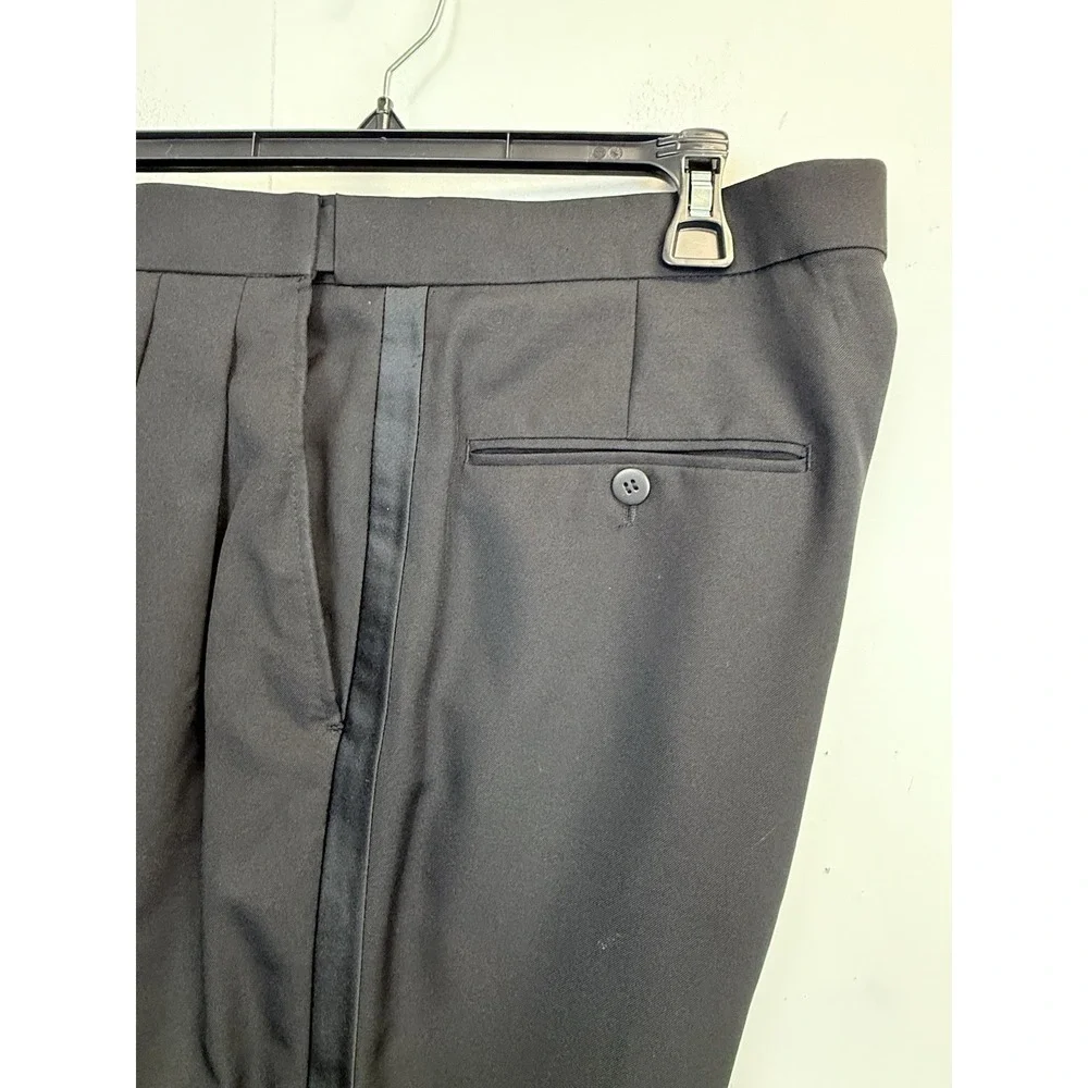 Midtown Man 32X35 Pleated‎ Expandable Waist Tuxedo Pants Satin Side Stripes